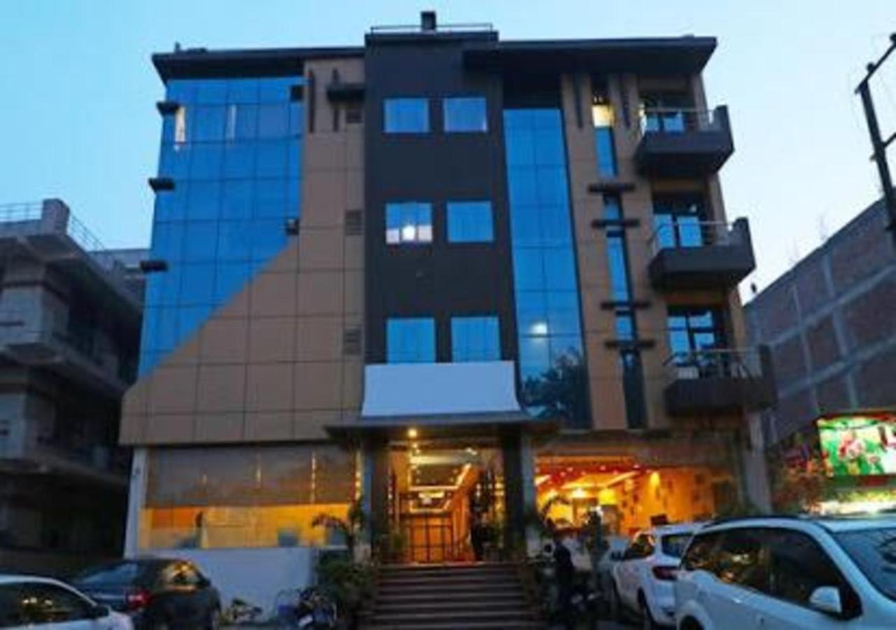 Hotel Loto - Sector 66 Noida Exterior foto